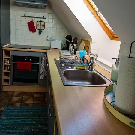 Grosse Zum Wohlfuehlen * Stelle