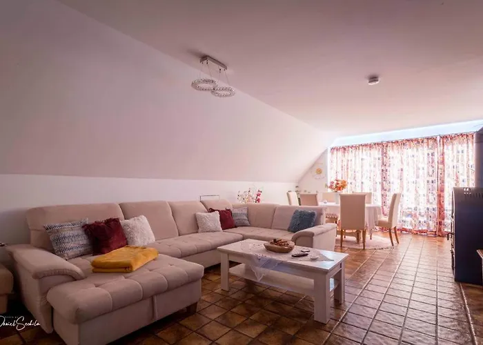 Große Zum Wohlfühlen Apartment Stelle